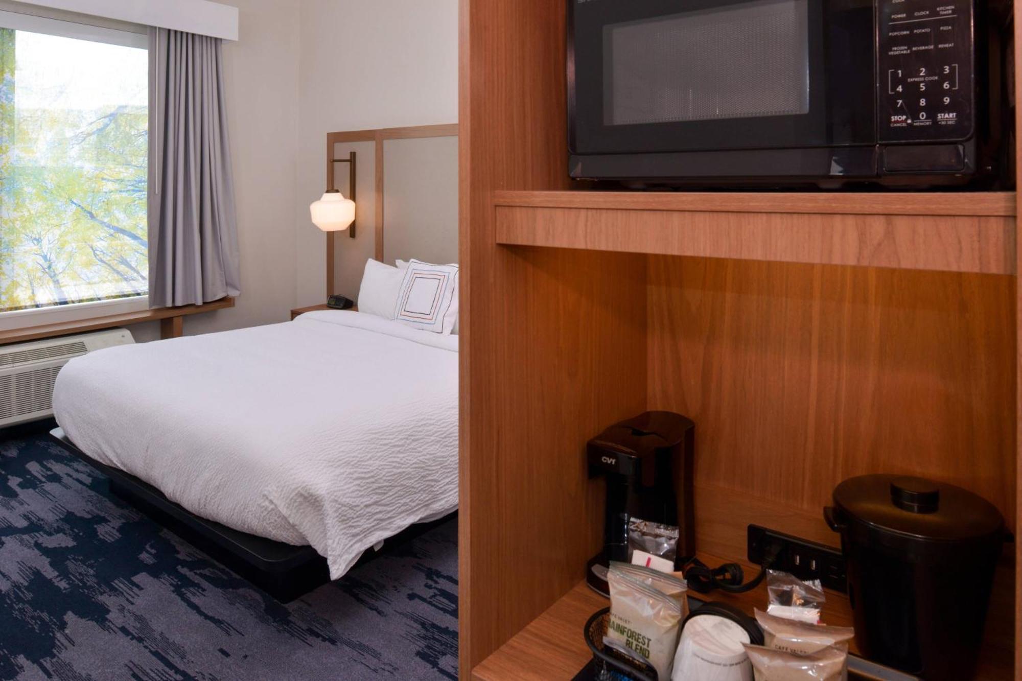 Fairfield Inn & Suites By Marriott Columbus Гроув Сити Екстериор снимка