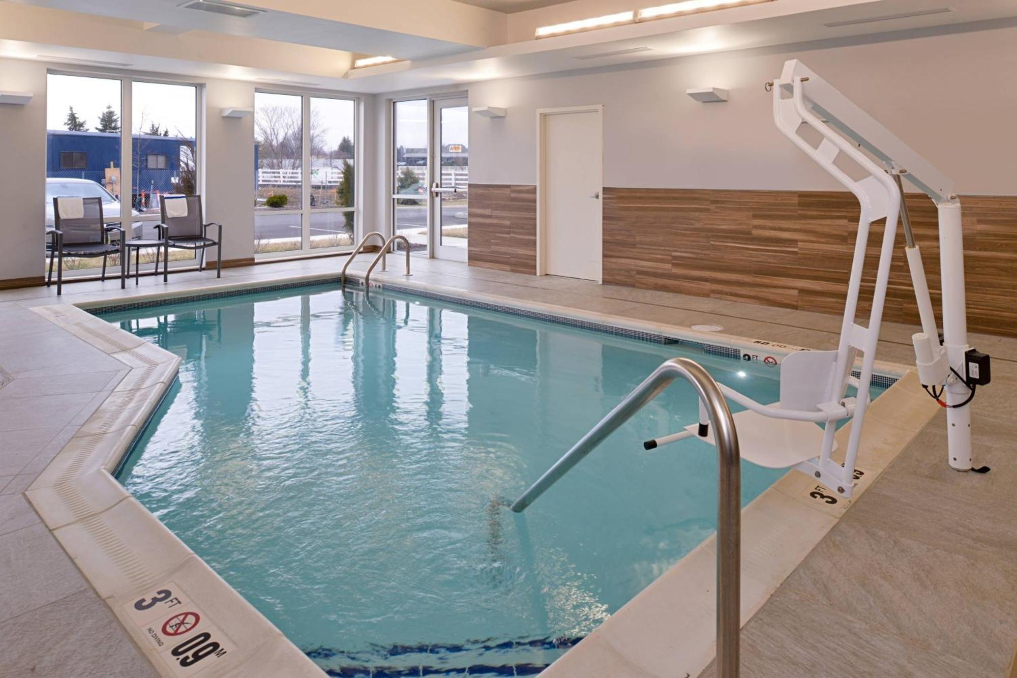 Fairfield Inn & Suites By Marriott Columbus Гроув Сити Екстериор снимка